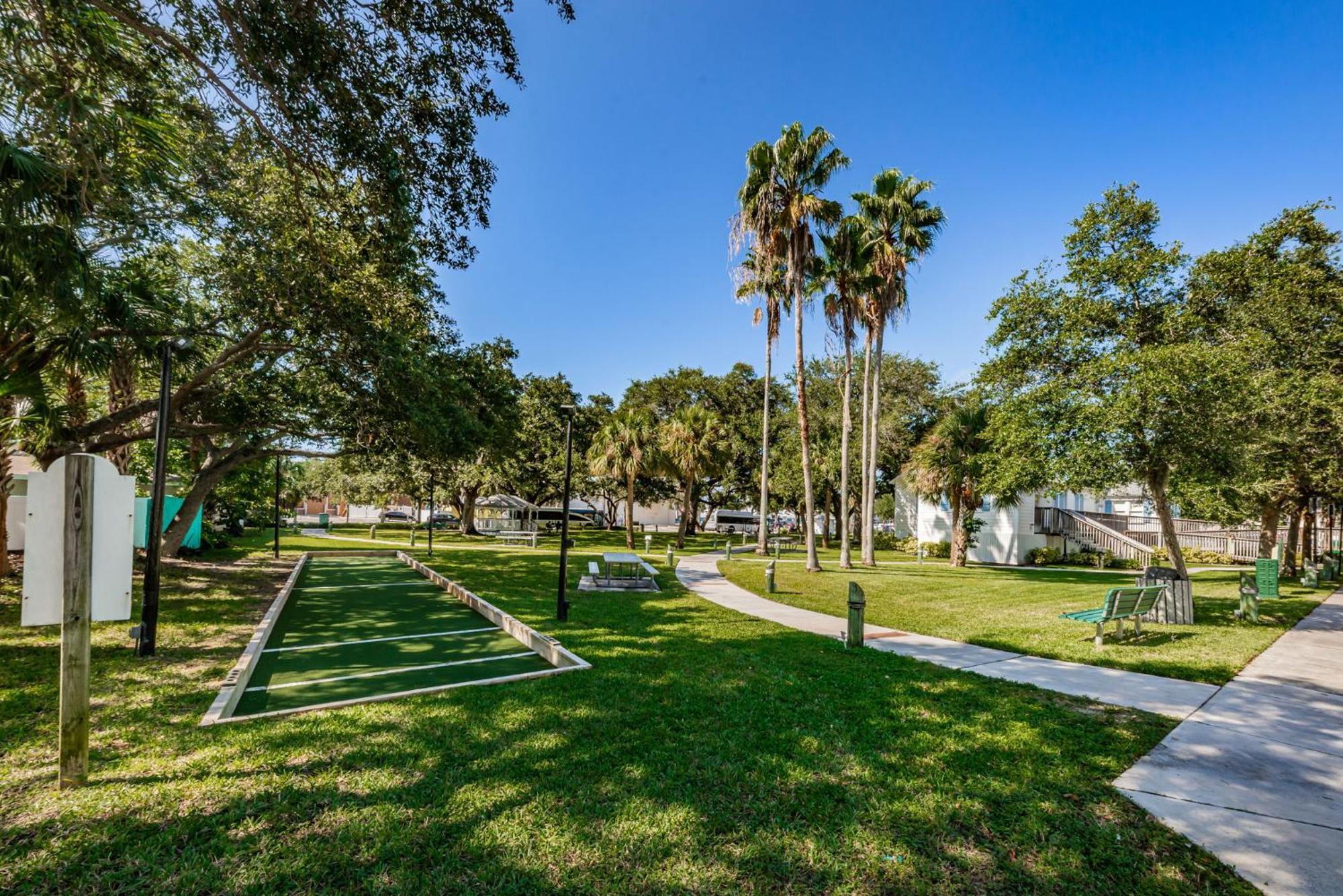 Sandcastle North Unit #403 Clearwater Beach Exterior photo